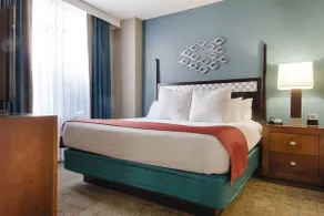 LUXURY RESORT at National Harbor -1 BEDROOM DELUXE - Image 2
