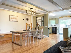 Summer Getaway - 3 min walk to Beach, Clean & Cozy - Image 2