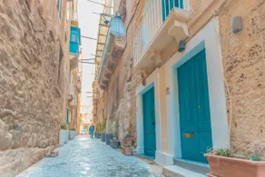 Gunpost Suite - Valletta home in quiet alley - Image 2