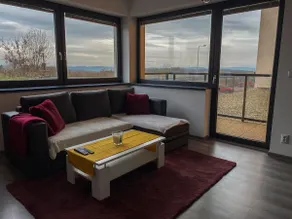 Cozy Residental Apartment - Image 4