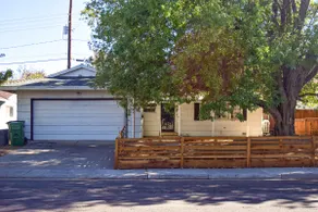 Hot Tub, Jacuzzi & King Suite Near Downtown Reno - Image 5