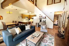 Family-Friendly duplex 10 min to ski at Snowbasin - Image 3