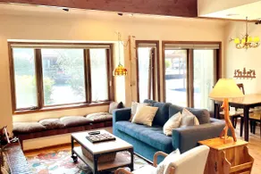 Family-Friendly duplex 10 min to ski at Snowbasin - Image 2