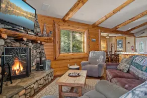 Bearadise Log Cabin w/ AC, Forest Views & Charm - Image 4