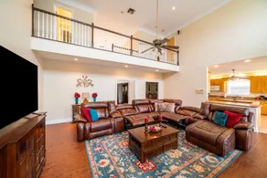 Spacious 6BR Home for 12 Near New Orleans Airport! - Image 3