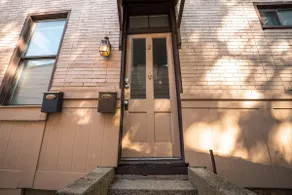 Large, Airy 2BR w/Private Deck by OTR/UC/Downtown! - Image 5