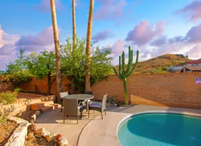 On South Mountain w/ NEW Hottub & Pool/ near golf - Image 2