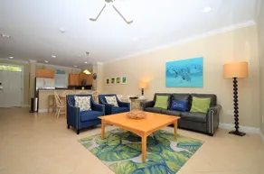 Boater's Paradise 3 bed/2.5 bath Villa with Slip! - Image 2