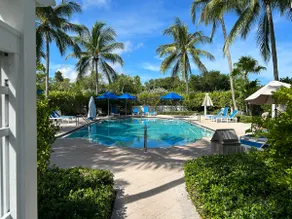 Boater's Paradise 3 bed/2.5 bath Villa with Slip! - Image 3
