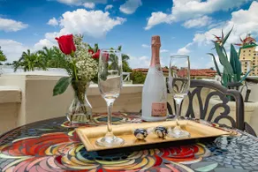 Sensational Palm Beach Island with Grand Terrace - Image 5