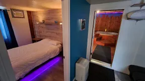 Small very private studio, with indoor spa. - Image 3
