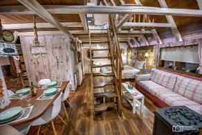 A fairy tale wooden house - Image 3