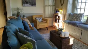 Town & Country Getaway: Pool Gardens Views 6 Acres - Image 3