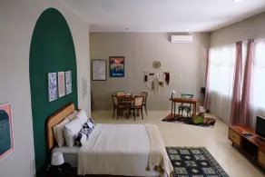Charming home-studio! Kamar Dhuwur-House Wirabrajan - Image 2