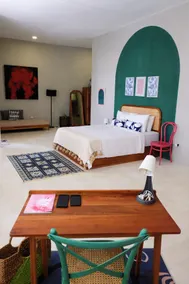 Charming home-studio! Kamar Dhuwur-House Wirabrajan - Image 3