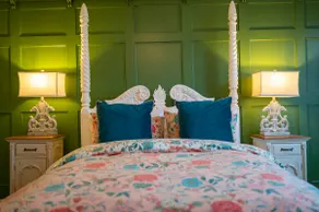 Unique Cosy Retreat - Spacious 3-Bed Farm House - Image 2