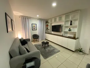 Comfortable, safe and centrally located apartment. - Image 5