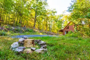Cedar River Retreat~Hot Tub~ River Access~Fire Pit - Image 3