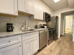 Stunning 2BR-Steps to the US Capitol + Parking! - Image 3