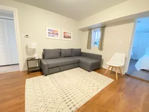 Stunning 2BR-Steps to the US Capitol + Parking! - Image 5