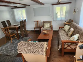 Mika's Haus - Image 4