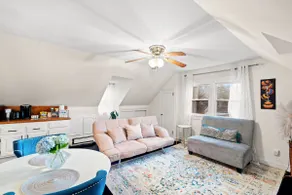 5⭐️PRIVATE⭐️Prime Location, Cozy, Princeton Loft Apt - Image 2