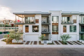 Luxury Townhouse in Downtown Scottsdale - Image 5
