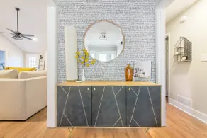 Eight 11 Homes • Stylish & Spacious Home Near ATL - Image 3