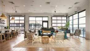 3BR Loft | Walk to Broadway Downtown | Pool Gym | - Image 3