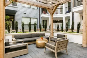 3BR Loft | Walk to Broadway Downtown | Pool Gym | - Image 5
