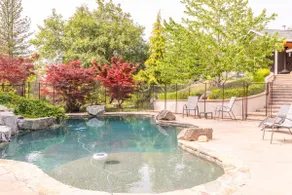 Family Getaway Near Yosemite | Pool, Games&PoolTab - Image 4