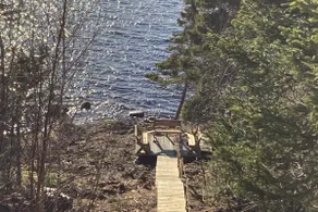 Land & Sea Retreat near Terra Nova National Park - Image 3
