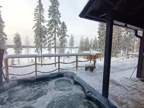 Holiday home with outdoor Jacuzzi and Sauna - Image 3