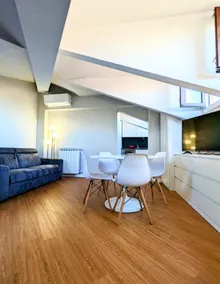 Monza Apartments - Superior Attic Apartment 715 - Image 3
