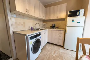 Marvelous Riverside Flat - Image 4