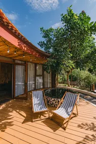 Crescent Moon House - Image 2