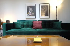 Premium 2BR Apartment | Sleeps 6 | Town Centre - Image 2