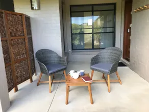 Relaxing retreat at 71 Dillons guest suite - Image 3