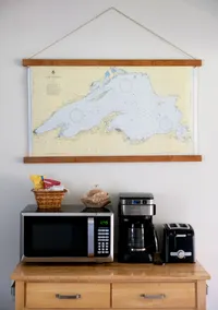 Cozy North Shore Getaway - Image 5
