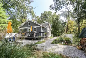 Updated cottage ”Beriozka” on Cedar Lake - Image 3