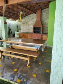 House with pool inside the city in Alterosa - Image 5