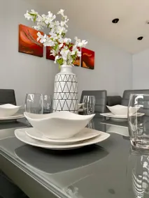 Comfortable apartment with an excellent location (B) - Image 2