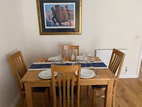 Hartley Wintney A Home From Home - Image 5