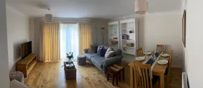Hartley Wintney A Home From Home - Image 3