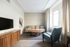 2 Bedroom Serviced Apartment, Unterstrass - Image 3