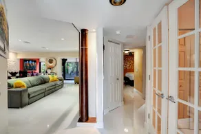 Cozy and Immaculately Clean Home. - Image 2