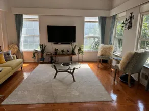 Sweet Home in Princeton - Image 2