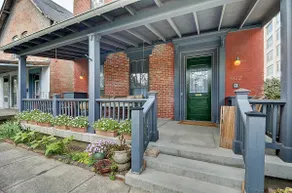 Great character on quiet corner in downtown Indy! - Image 4