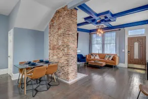 Luxurious 3 BR Apt in the Heart of Springfield - Image 2