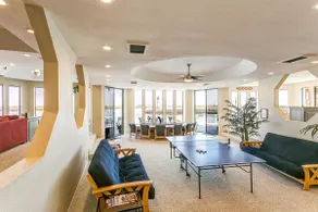 Lighthouse Holiday Home in Discovery Bay - Image 2